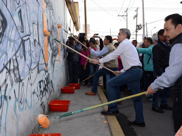El jefe de Gobierno, Miguel Ángel Mancera, participó en la recuperación espacios públicos  en Iztapalapa